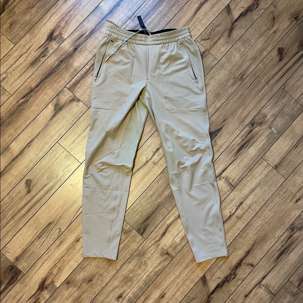 Lululemon License to Train Pant (M)